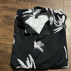 Men’s casual shirt